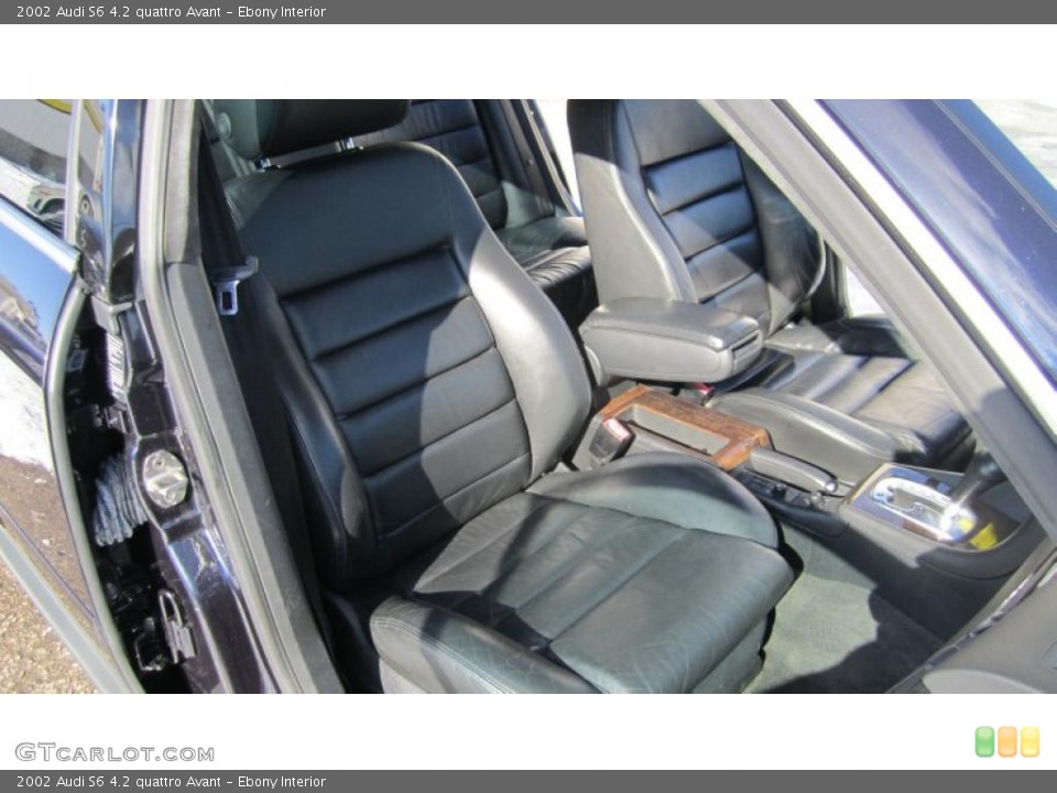 Ebony Interior Photo for the 2002 Audi S6 4.2 quattro Avant #43778780