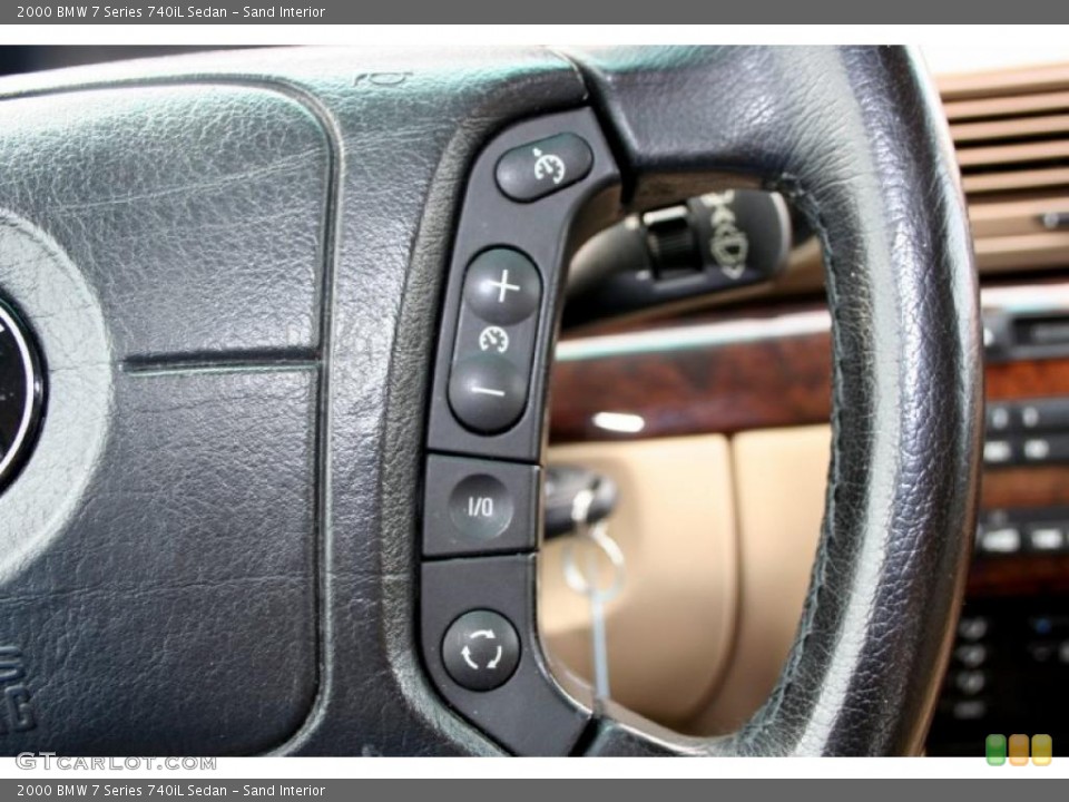 Sand Interior Controls for the 2000 BMW 7 Series 740iL Sedan #43789850