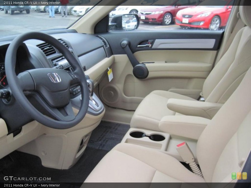 Ivory Interior Photo for the 2011 Honda CR-V LX #43828337