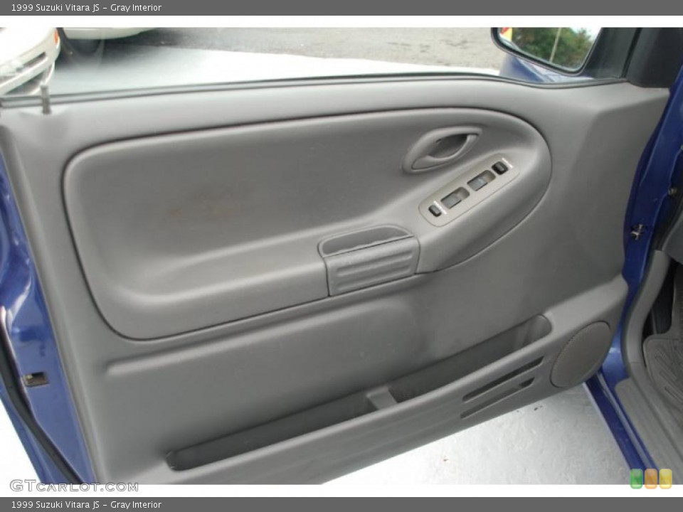 Gray Interior Door Panel for the 1999 Suzuki Vitara JS #43834417