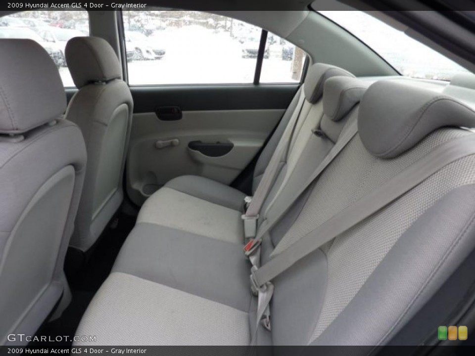 Gray Interior Photo for the 2009 Hyundai Accent GLS 4 Door #43865653