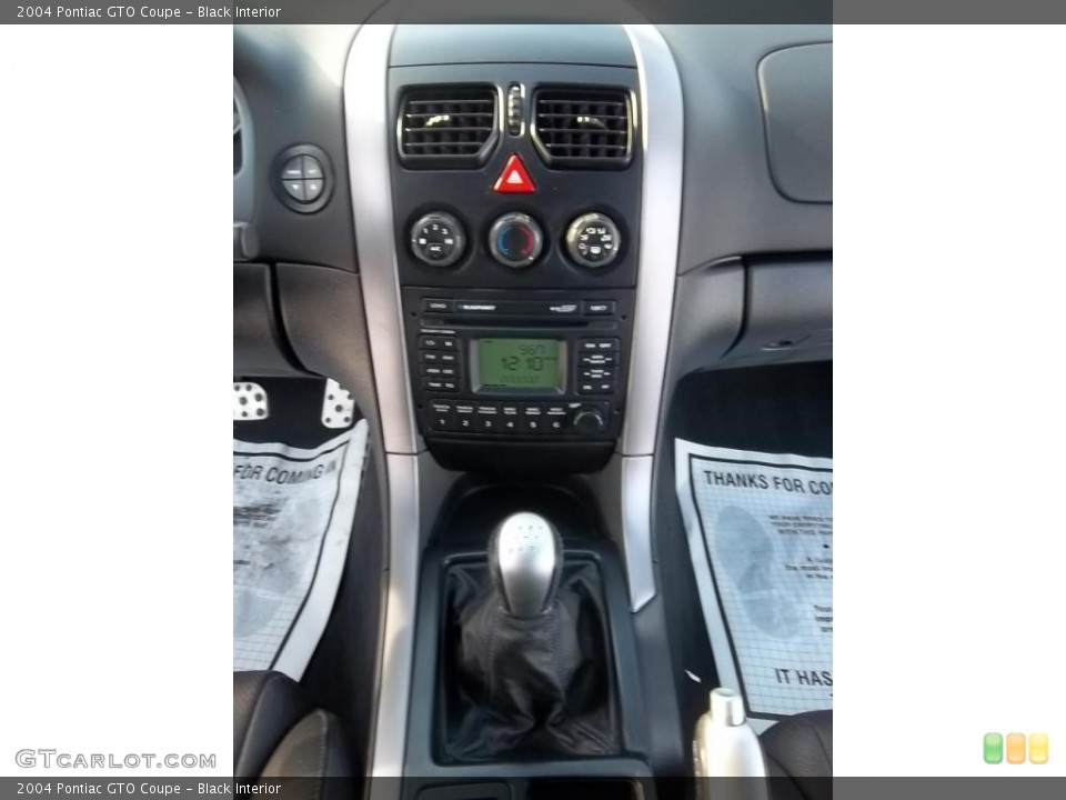 Black Interior Controls for the 2004 Pontiac GTO Coupe #43886459