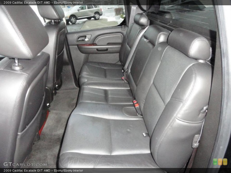 Ebony/Ebony Interior Photo for the 2009 Cadillac Escalade EXT AWD #43890224