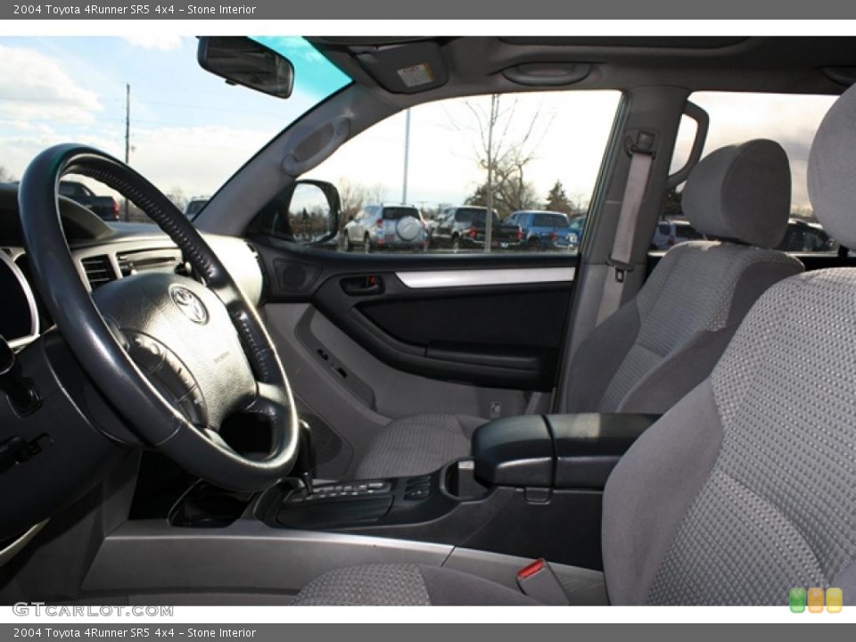 Stone Interior Photo for the 2004 Toyota 4Runner SR5 4x4 #43891344