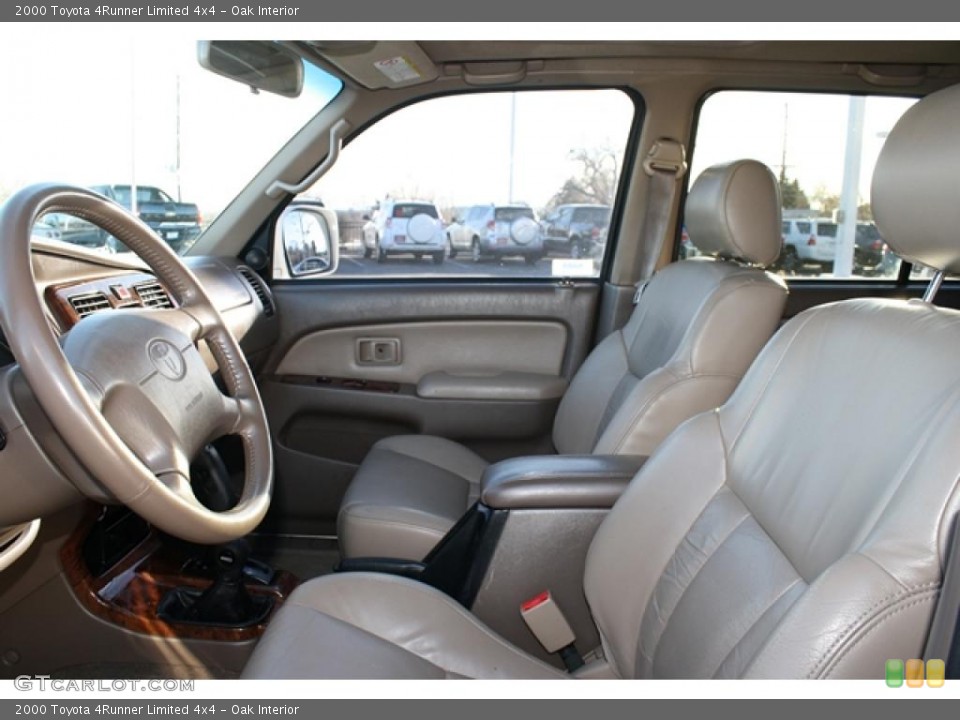Oak Interior Photo for the 2000 Toyota 4Runner Limited 4x4 #43896733