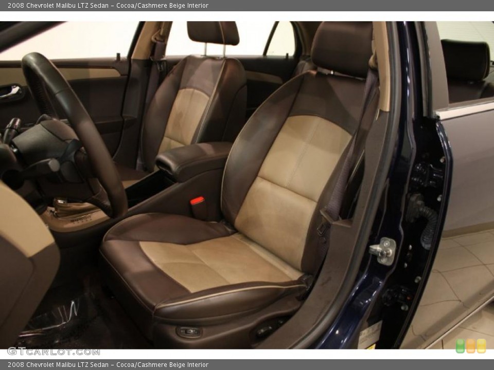 Cocoa/Cashmere Beige Interior Photo for the 2008 Chevrolet Malibu LTZ Sedan #43899681