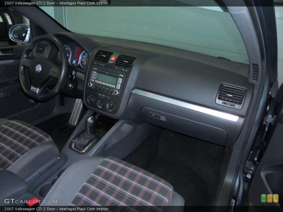 Interlagos Plaid Cloth Interior Photo for the 2007 Volkswagen GTI 2 Door #43910330