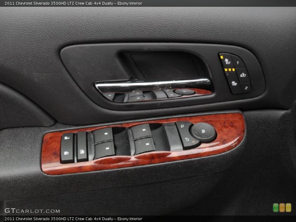 Ebony Interior Controls for the 2011 Chevrolet Silverado 3500HD LTZ Crew Cab 4x4 Dually #43920698