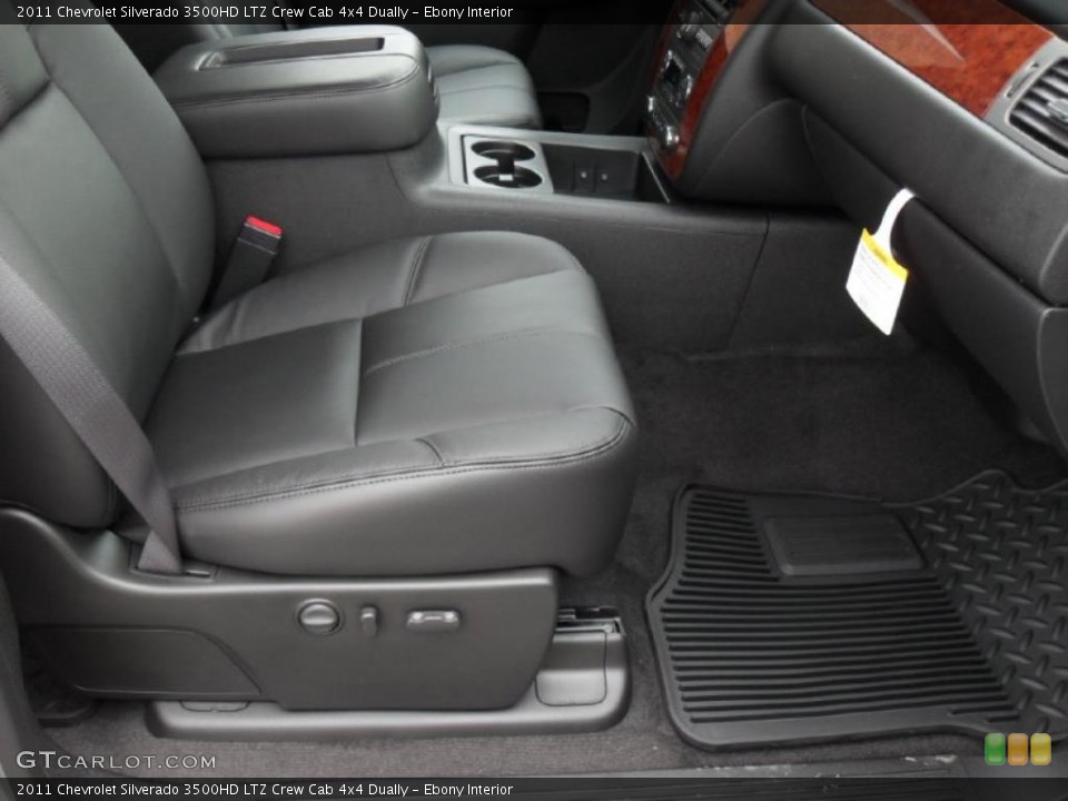 Ebony Interior Photo for the 2011 Chevrolet Silverado 3500HD LTZ Crew Cab 4x4 Dually #43920842