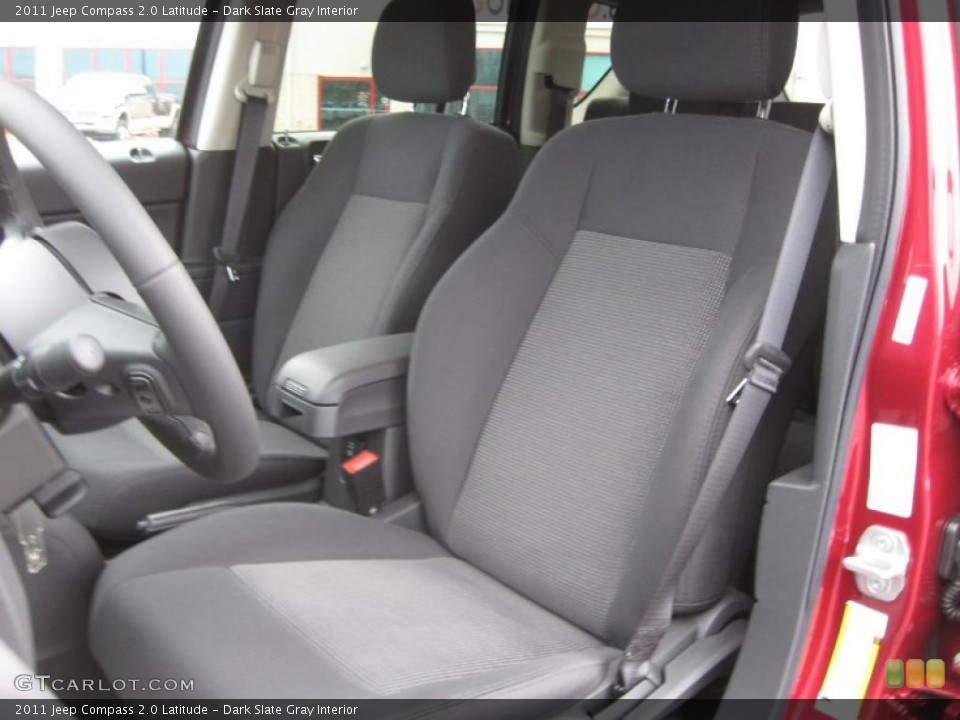 Dark Slate Gray Interior Photo for the 2011 Jeep Compass 2.0 Latitude #43925738