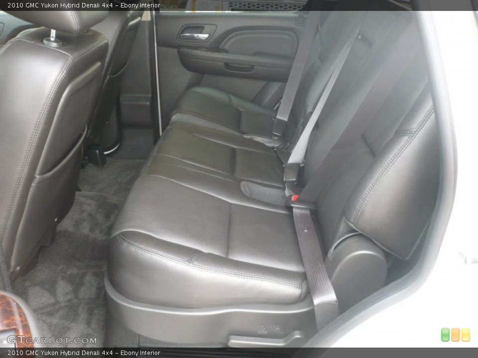 Ebony Interior Photo for the 2010 GMC Yukon Hybrid Denali 4x4 #43931890