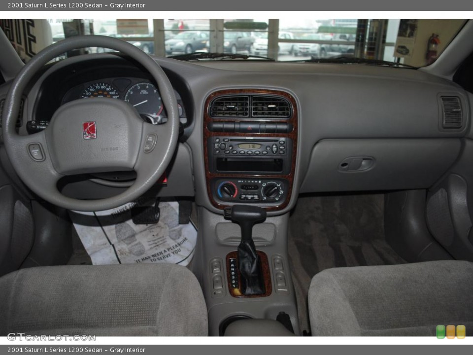 Gray Interior Dashboard for the 2001 Saturn L Series L200 Sedan #43941493