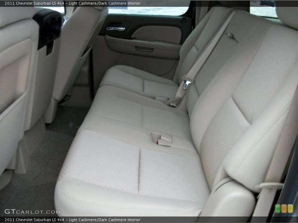 Light Cashmere/Dark Cashmere Interior Photo for the 2011 Chevrolet Suburban LS 4x4 #43945711