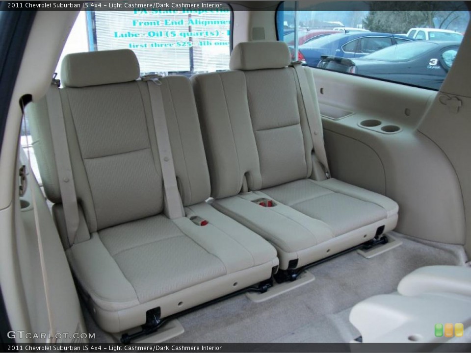 Light Cashmere/Dark Cashmere Interior Photo for the 2011 Chevrolet Suburban LS 4x4 #43945767