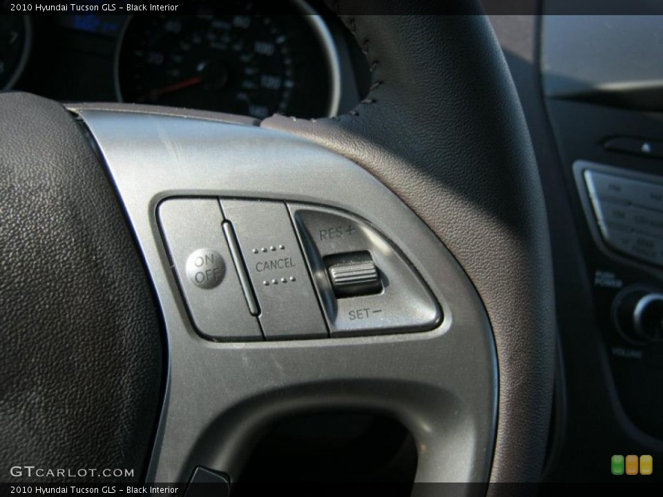 Black Interior Controls for the 2010 Hyundai Tucson GLS #43950024