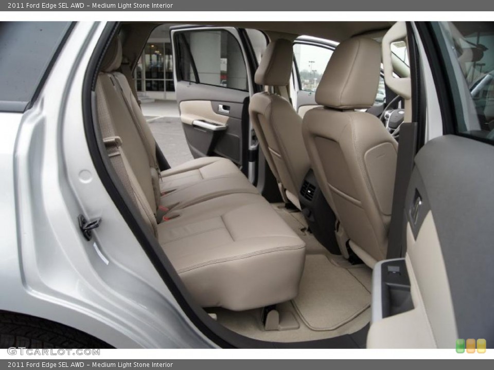 Medium Light Stone Interior Photo for the 2011 Ford Edge SEL AWD #43962646