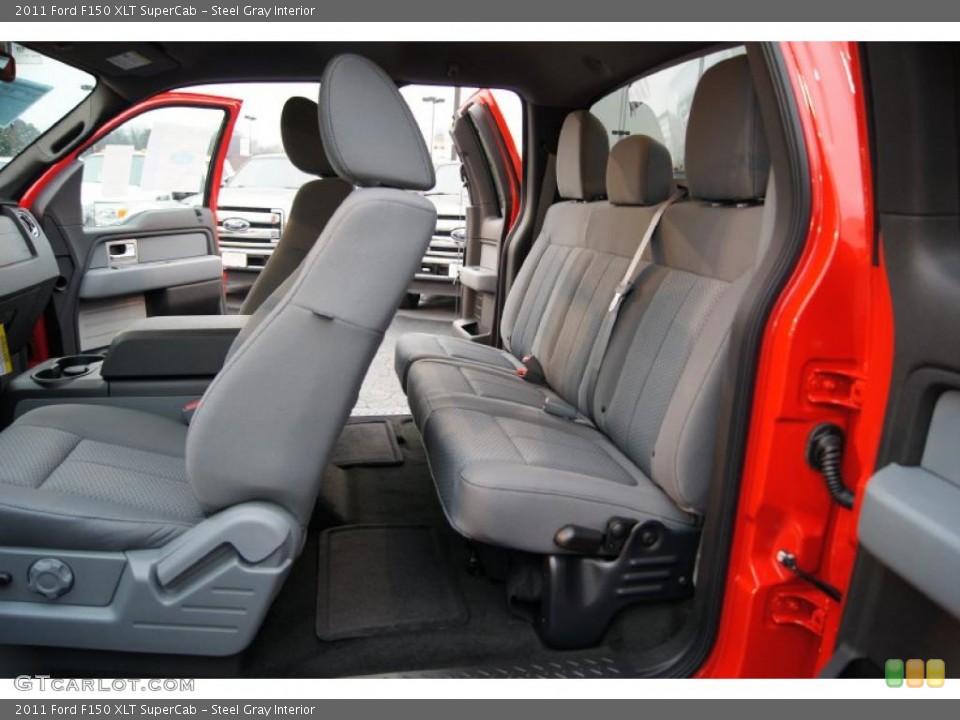 Steel Gray Interior Photo for the 2011 Ford F150 XLT SuperCab #43965082