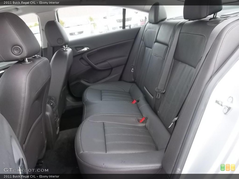 Ebony Interior Photo for the 2011 Buick Regal CXL #43988904