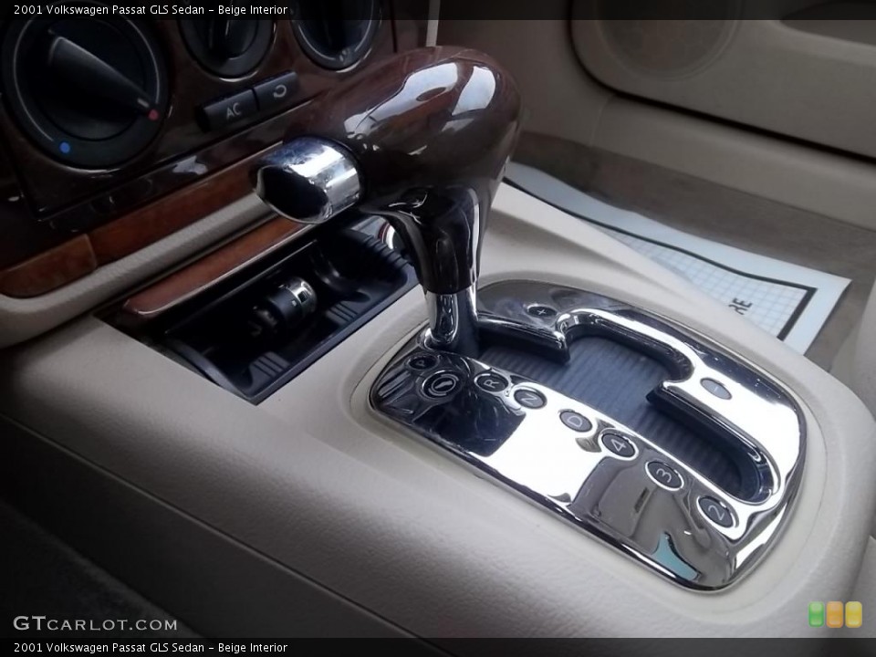 Beige Interior Transmission for the 2001 Volkswagen Passat GLS Sedan #43989780