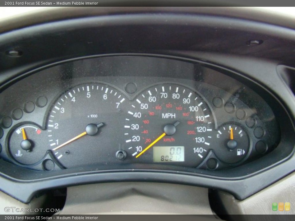 Medium Pebble Interior Gauges for the 2001 Ford Focus SE Sedan #43996342