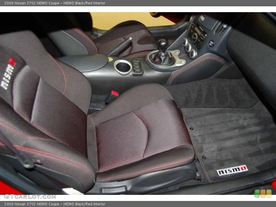 NISMO Black/Red Interior Photo for the 2009 Nissan 370Z NISMO Coupe #44003263
