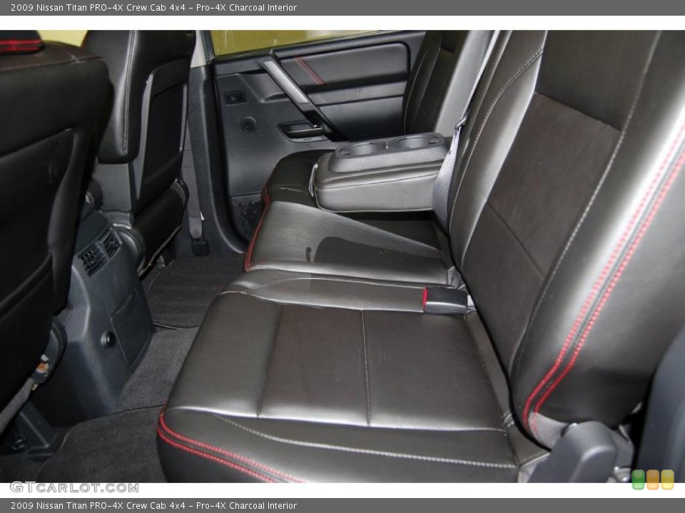 Pro-4X Charcoal Interior Photo for the 2009 Nissan Titan PRO-4X Crew Cab 4x4 #44003691