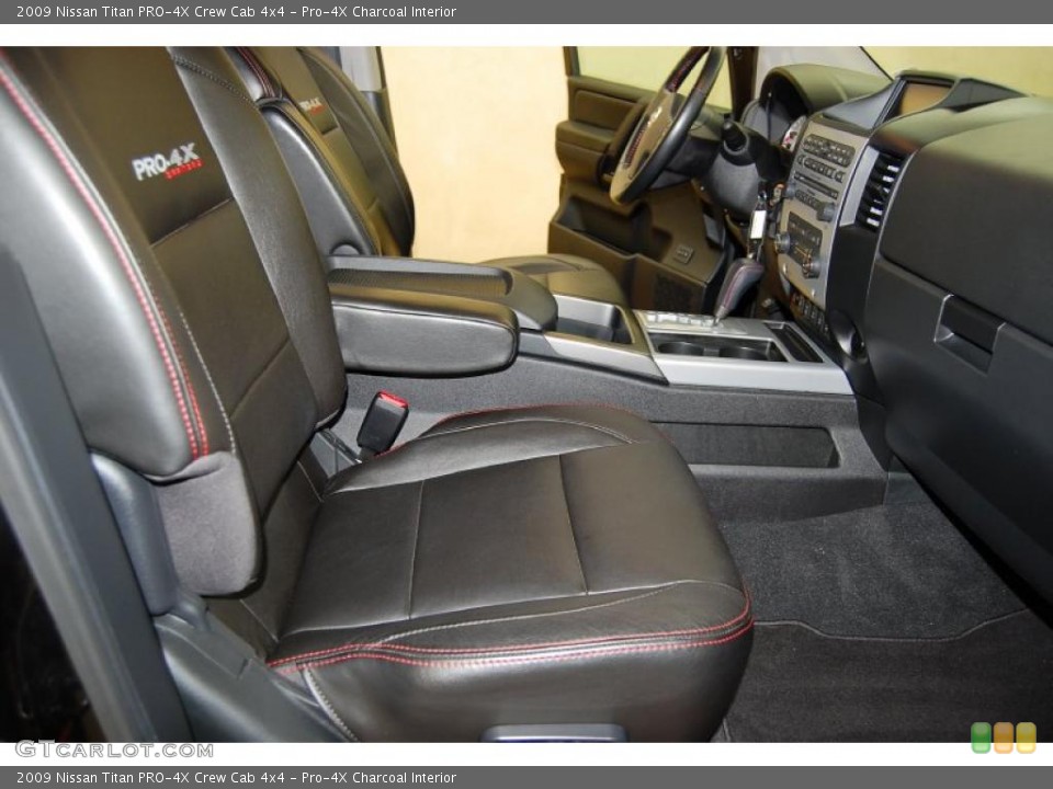 Pro-4X Charcoal Interior Photo for the 2009 Nissan Titan PRO-4X Crew Cab 4x4 #44003755