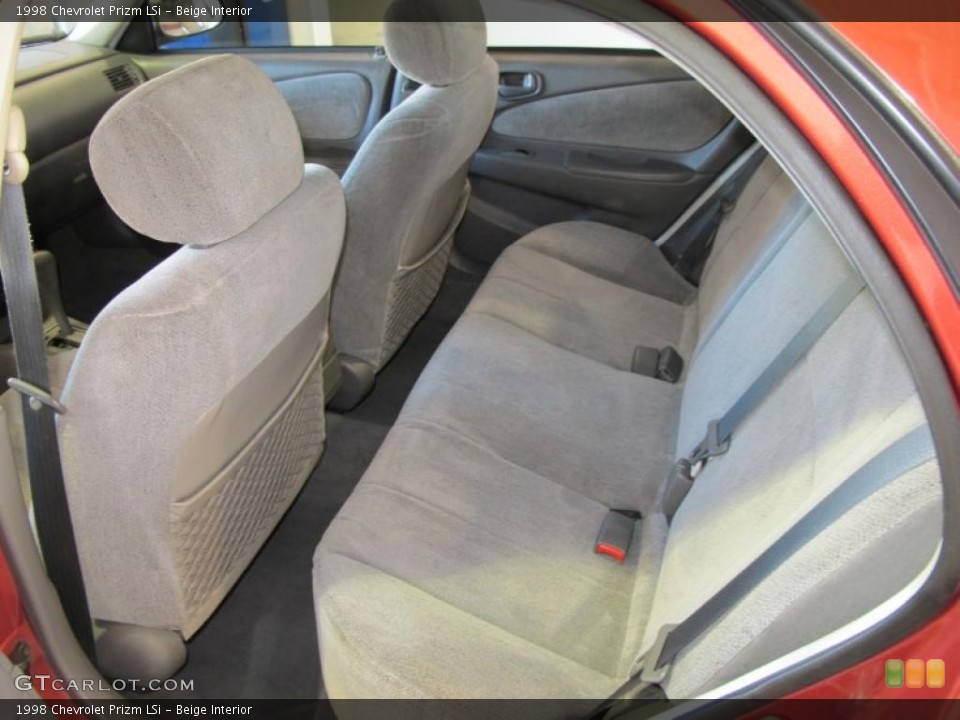 Beige Interior Photo for the 1998 Chevrolet Prizm LSi #44005187