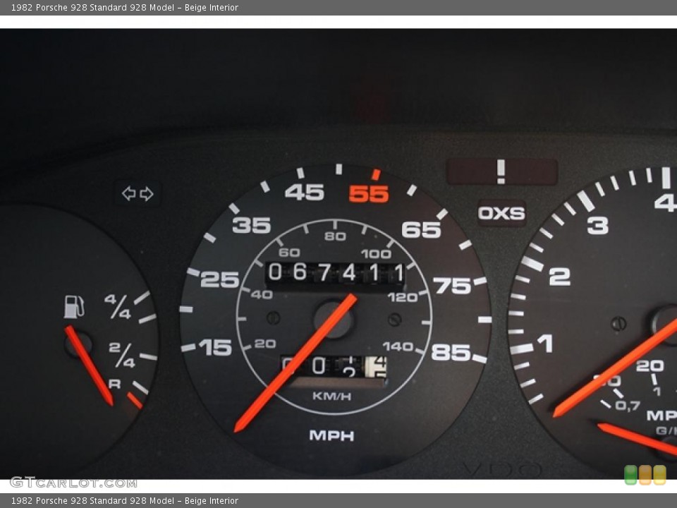 Beige Interior Gauges for the 1982 Porsche 928  #44013060