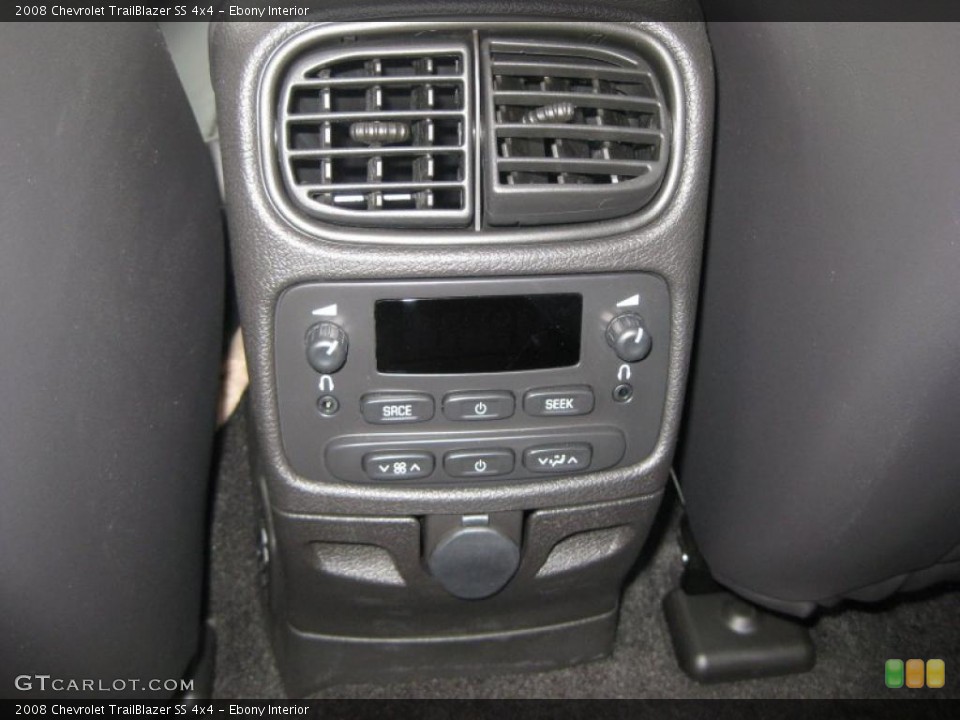 Ebony Interior Controls for the 2008 Chevrolet TrailBlazer SS 4x4 #44028408