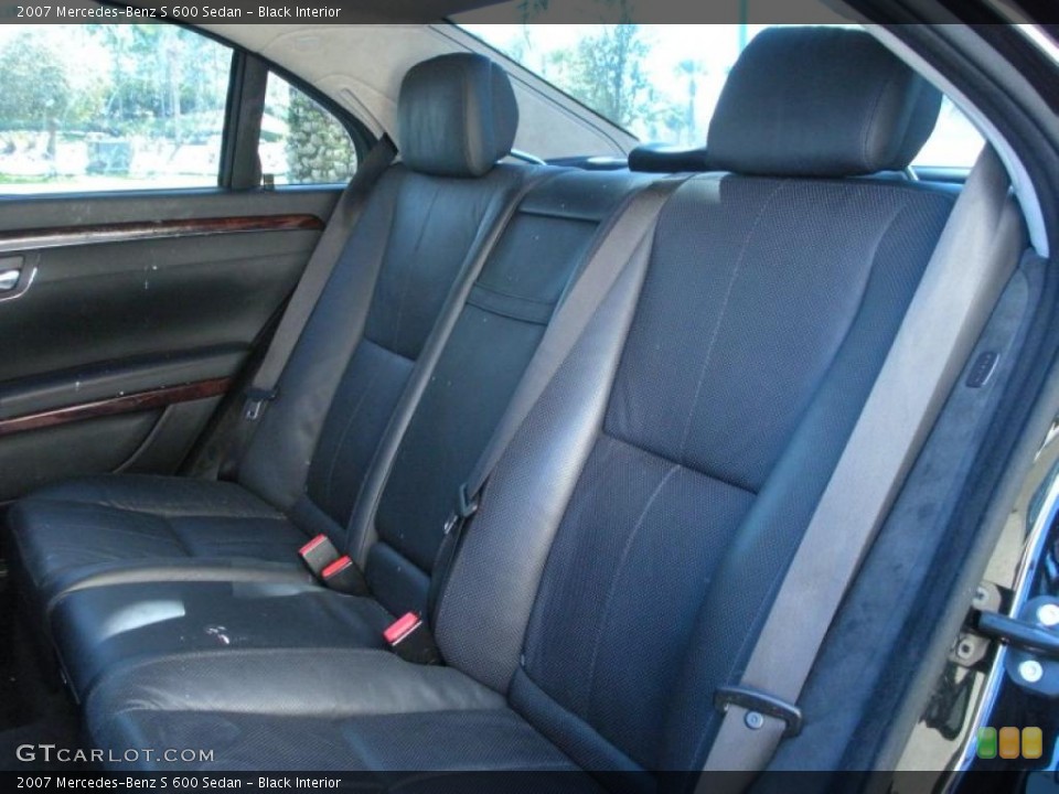 Black Interior Photo for the 2007 Mercedes-Benz S 600 Sedan #44040416