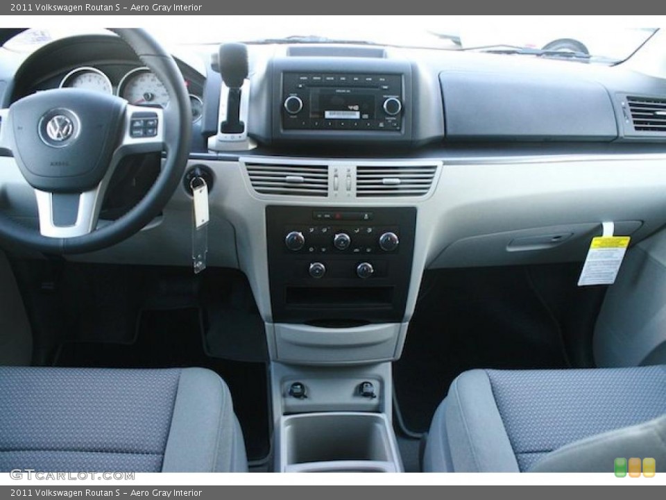 Aero Gray Interior Dashboard for the 2011 Volkswagen Routan S #44052813