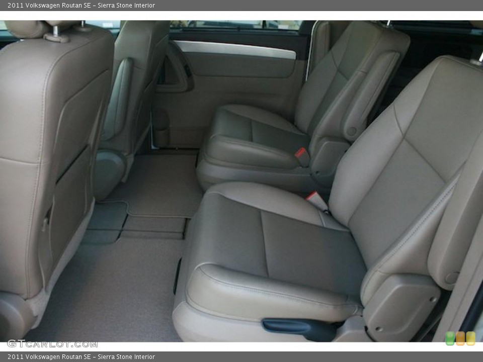 Sierra Stone Interior Photo for the 2011 Volkswagen Routan SE #44054064