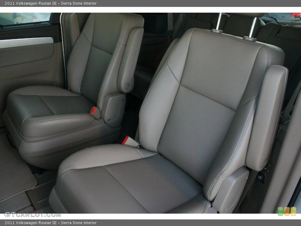 Sierra Stone Interior Photo for the 2011 Volkswagen Routan SE #44054088