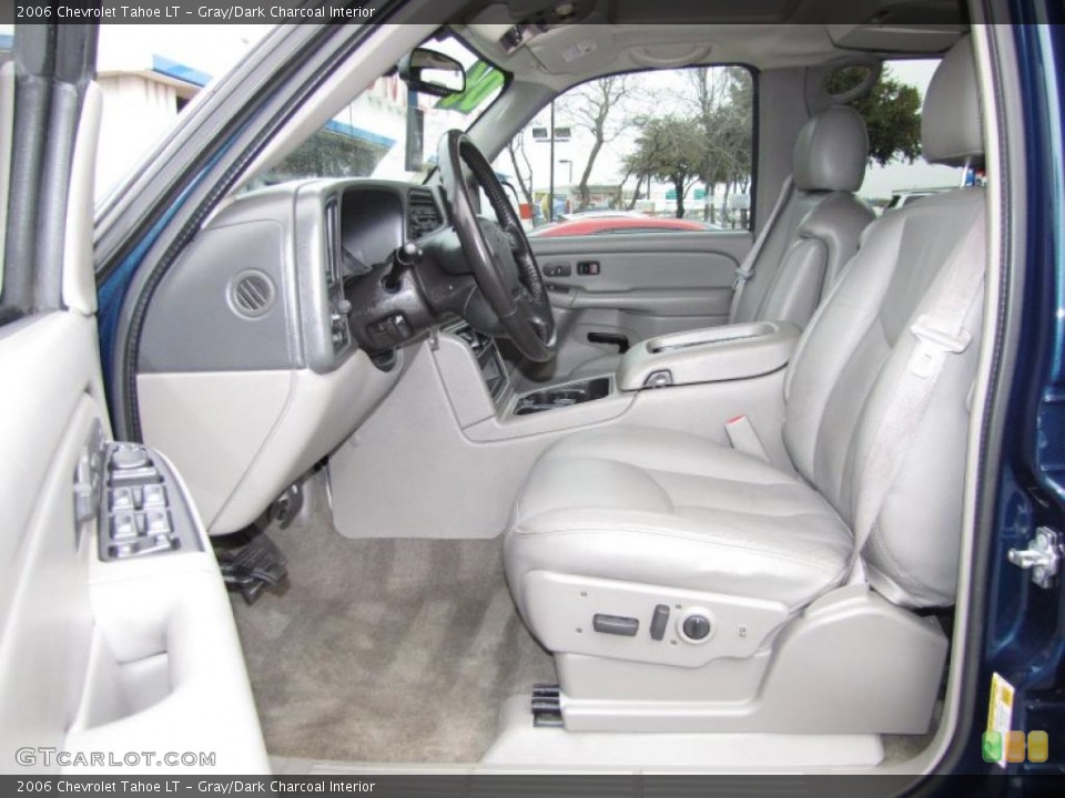 Gray/Dark Charcoal Interior Photo for the 2006 Chevrolet Tahoe LT #44066457