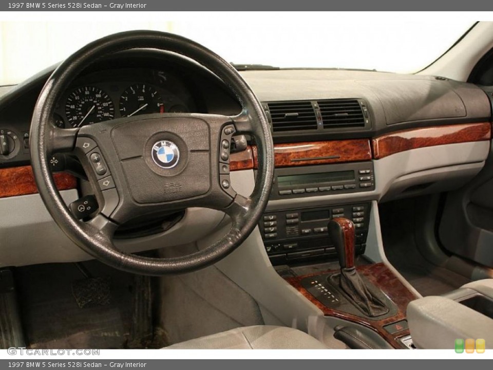 Gray Interior Dashboard for the 1997 BMW 5 Series 528i Sedan #44079522