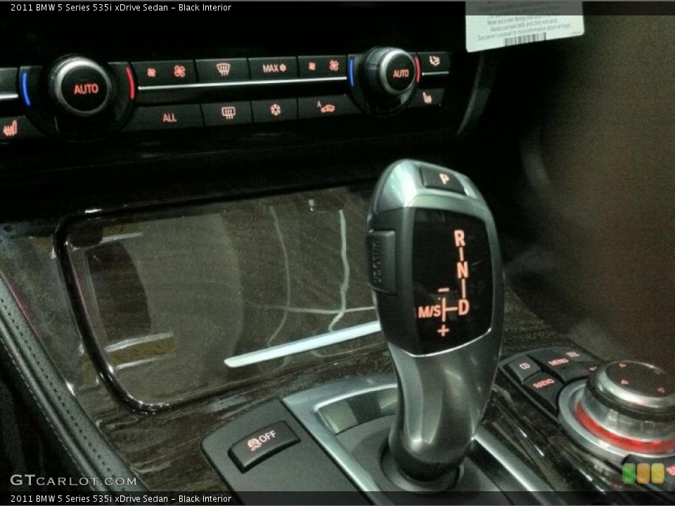 Black Interior Controls for the 2011 BMW 5 Series 535i xDrive Sedan #44082910