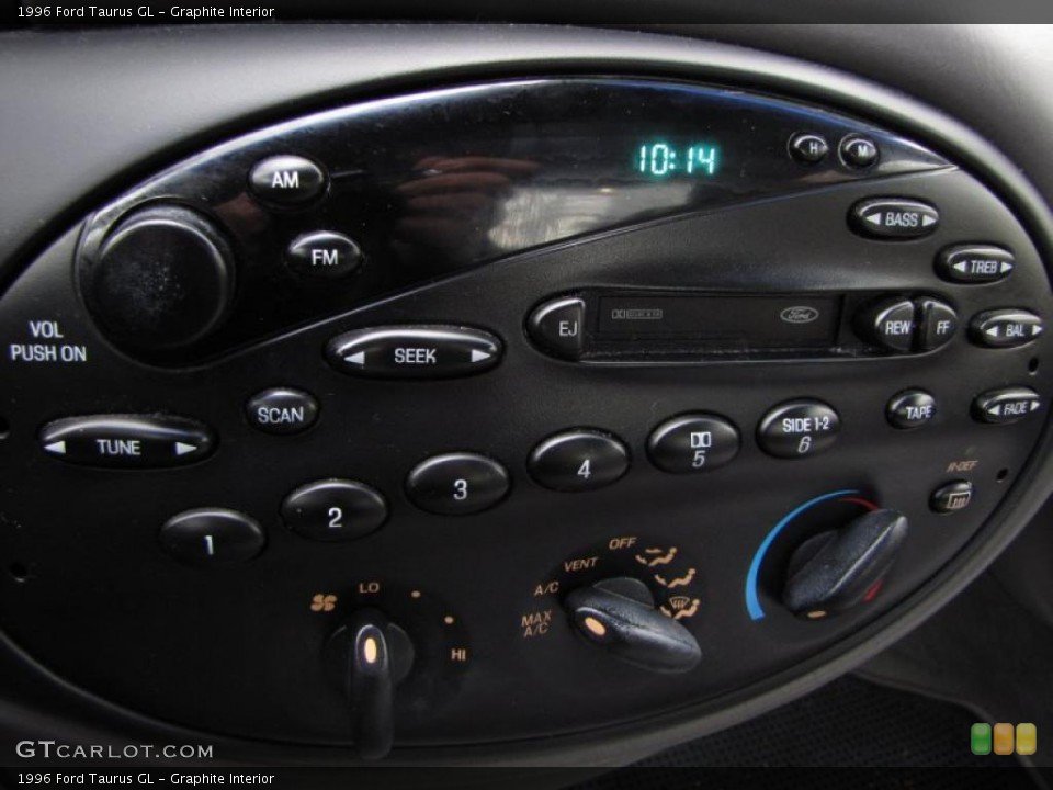 Graphite Interior Controls for the 1996 Ford Taurus GL #44085374