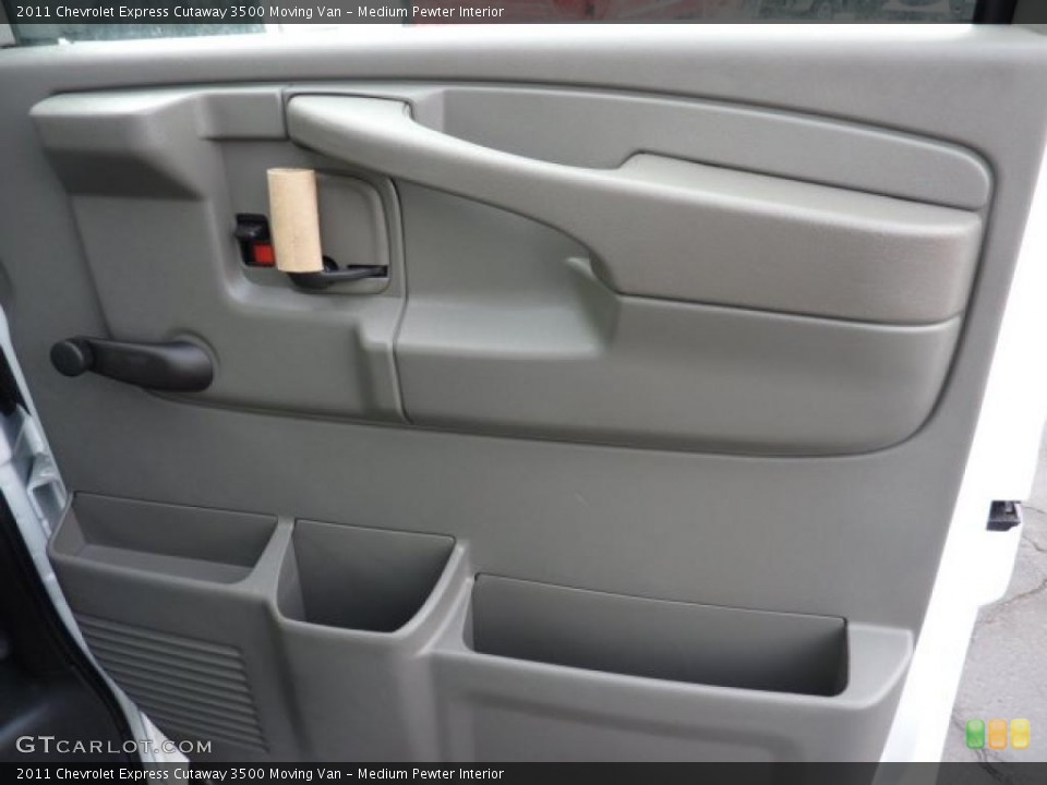 Medium Pewter Interior Door Panel for the 2011 Chevrolet Express Cutaway 3500 Moving Van #44103221