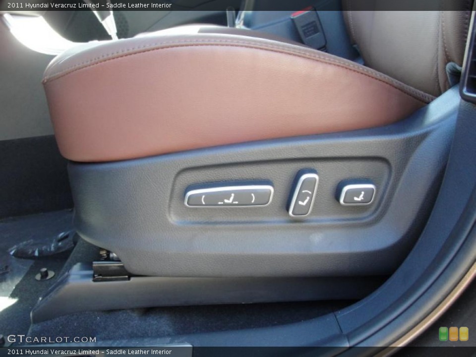 Saddle Leather Interior Controls for the 2011 Hyundai Veracruz Limited #44109826