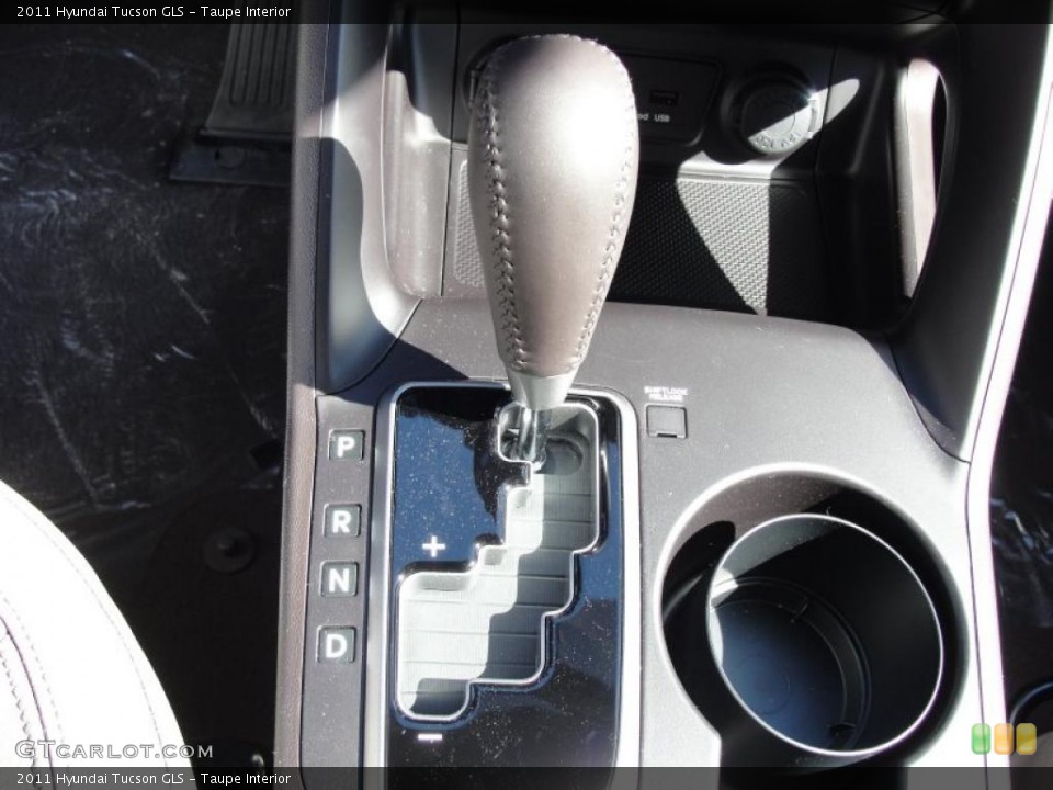 Taupe Interior Transmission for the 2011 Hyundai Tucson GLS #44110562
