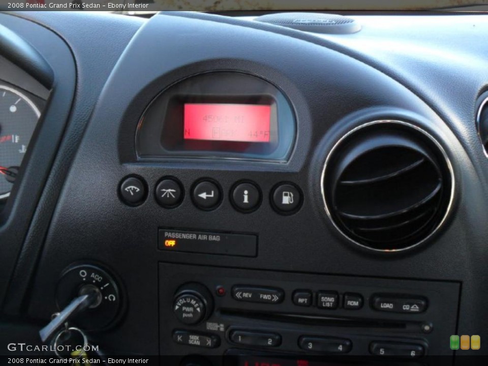 Ebony Interior Controls for the 2008 Pontiac Grand Prix Sedan #44118702