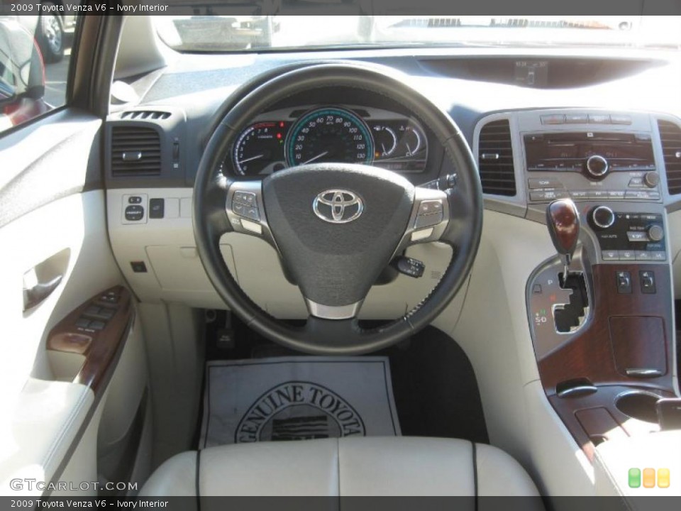 Ivory Interior Dashboard for the 2009 Toyota Venza V6 #44138850