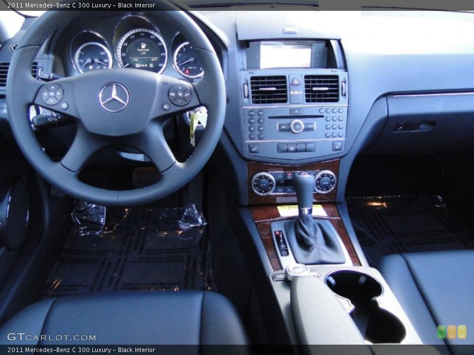 Black Interior Controls for the 2011 Mercedes-Benz C 300 Luxury #44145969