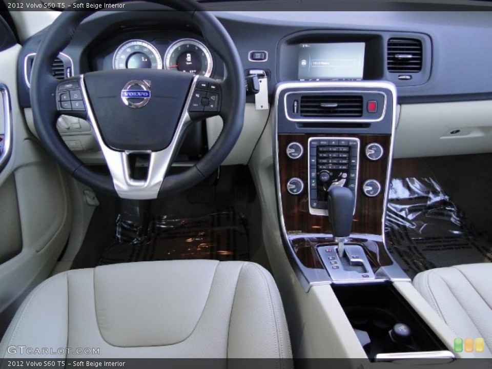 Soft Beige Interior Photo for the 2012 Volvo S60 T5 #44146757