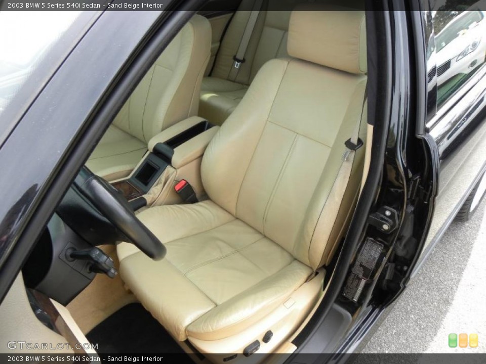 Sand Beige Interior Photo for the 2003 BMW 5 Series 540i Sedan #44151549