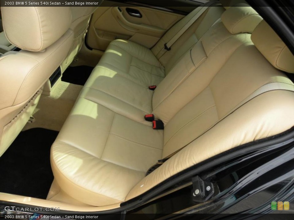Sand Beige Interior Photo for the 2003 BMW 5 Series 540i Sedan #44151581