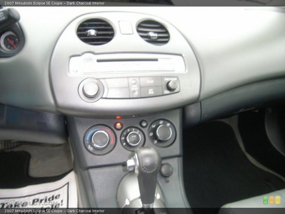 Dark Charcoal Interior Controls for the 2007 Mitsubishi Eclipse SE Coupe #44193039