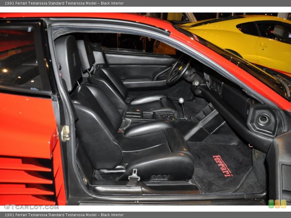 Black Interior Photo for the 1991 Ferrari Testarossa  #44206679