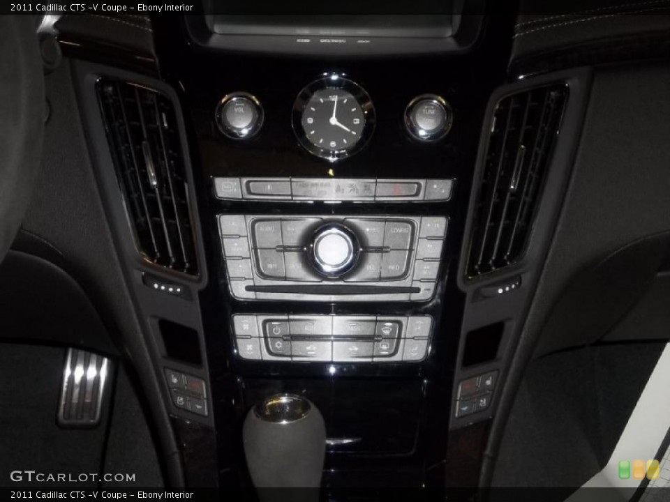 Ebony Interior Controls for the 2011 Cadillac CTS -V Coupe #44209628